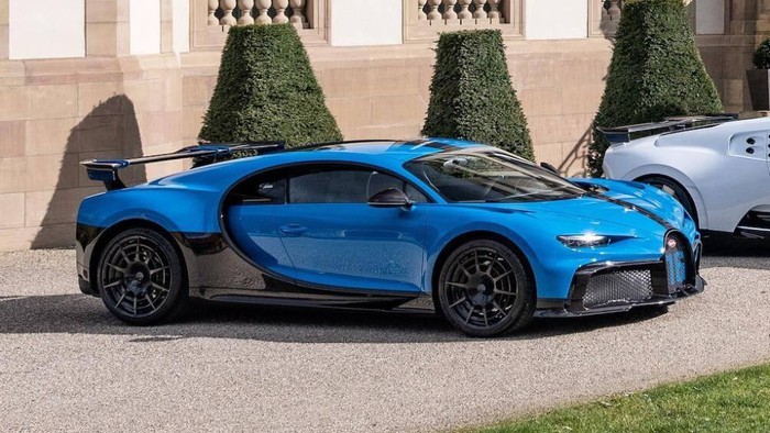 Siêu xe Bugatti Chiron Pur Sport