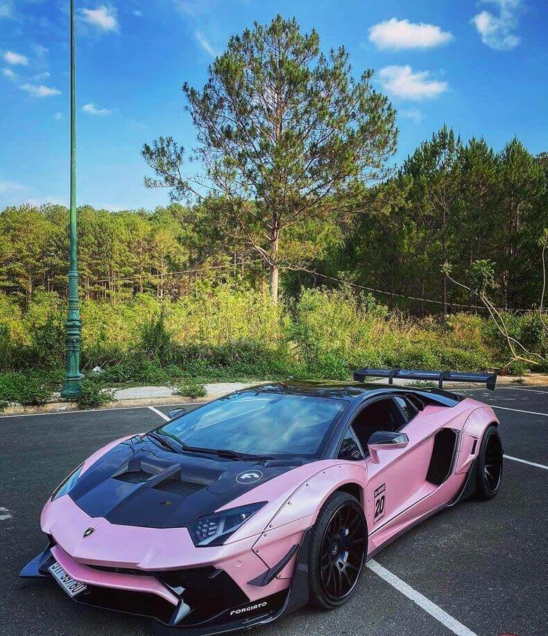 Top Siêu xe màu hồng đẹp