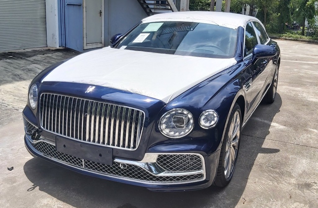 Nội thất khủng Bentley mới về Việt Nam